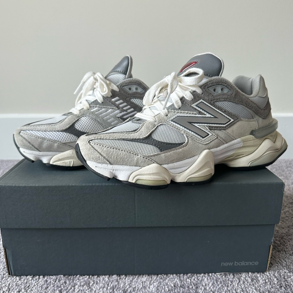 New Balance 1960’s Gray Sneakers